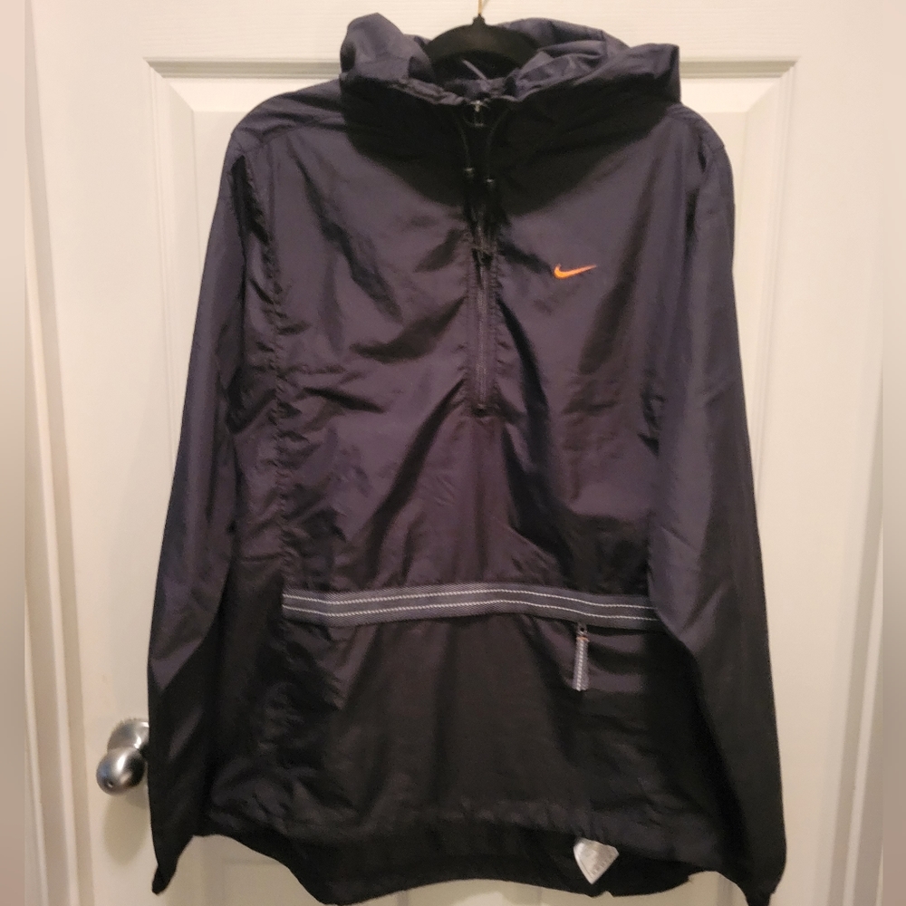 Nike Mens Large Hooded Rain Jacket